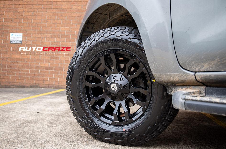 NISSAN NAVARA FLORIDA MATT BLACK