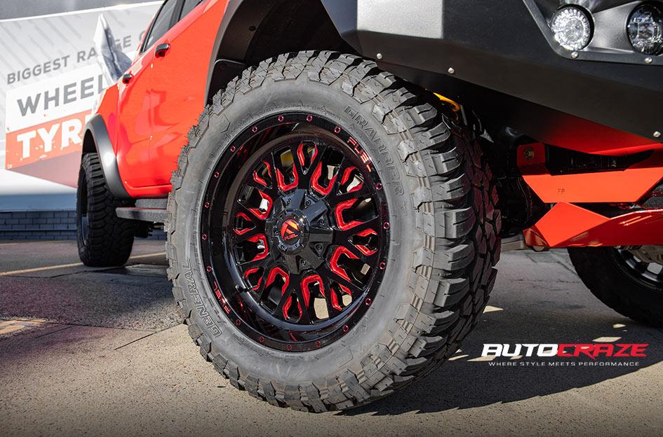 FORD-FPV-GTP-STROKE-GLOSS-BLACK-W-CANDY-RED