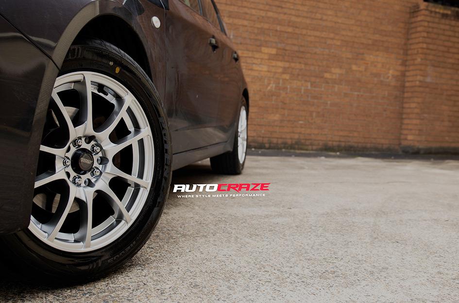 SUBARU IMPREZA CHALLENGE GUN METALLIC MATTE