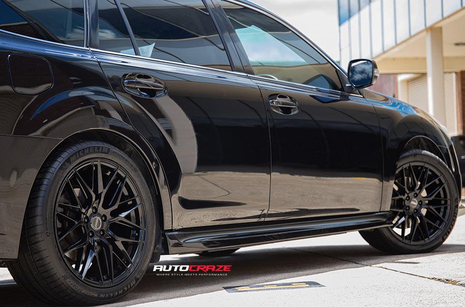 SUBARU LIBERTY HOCKENHEIM GLOSS BLACK