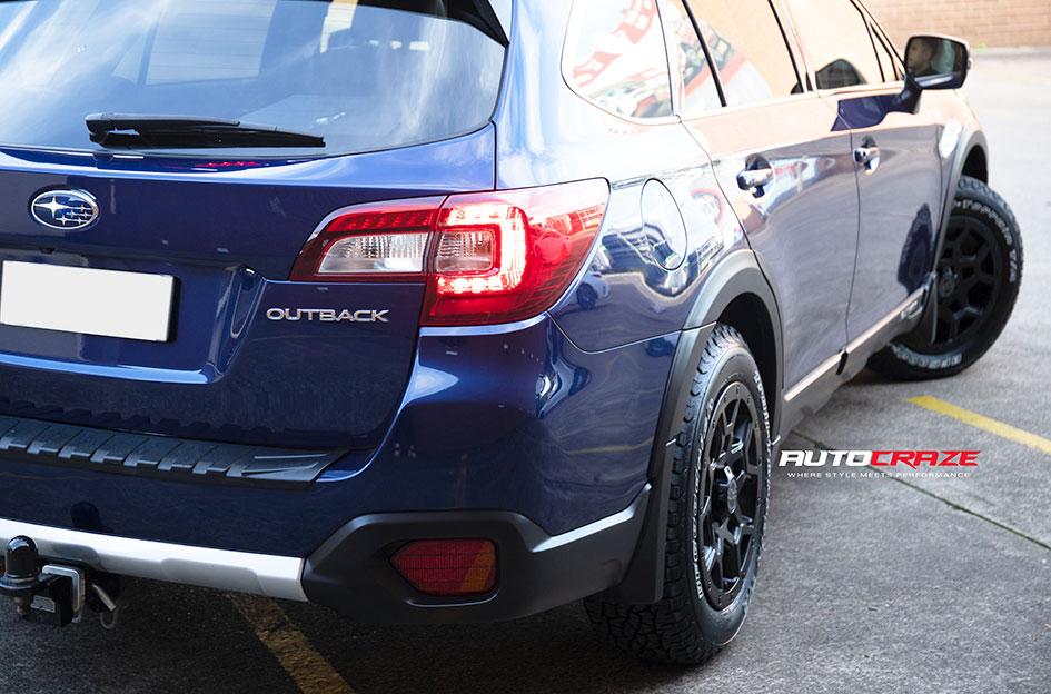 SUBARU OUTBACK OVERLAND MATTE BLACK