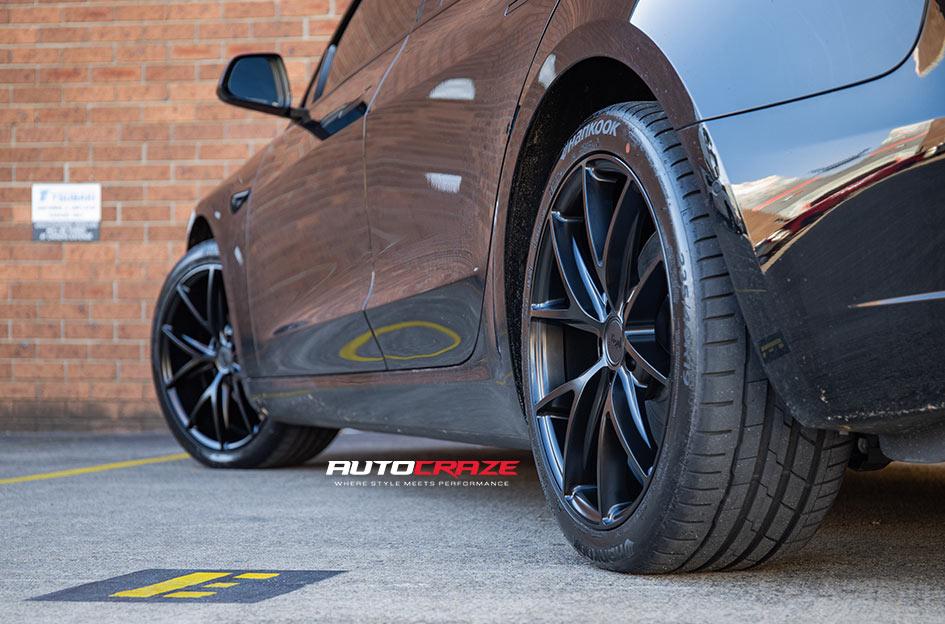 TESLA MODEL 3 MISANO MATTE BLACK