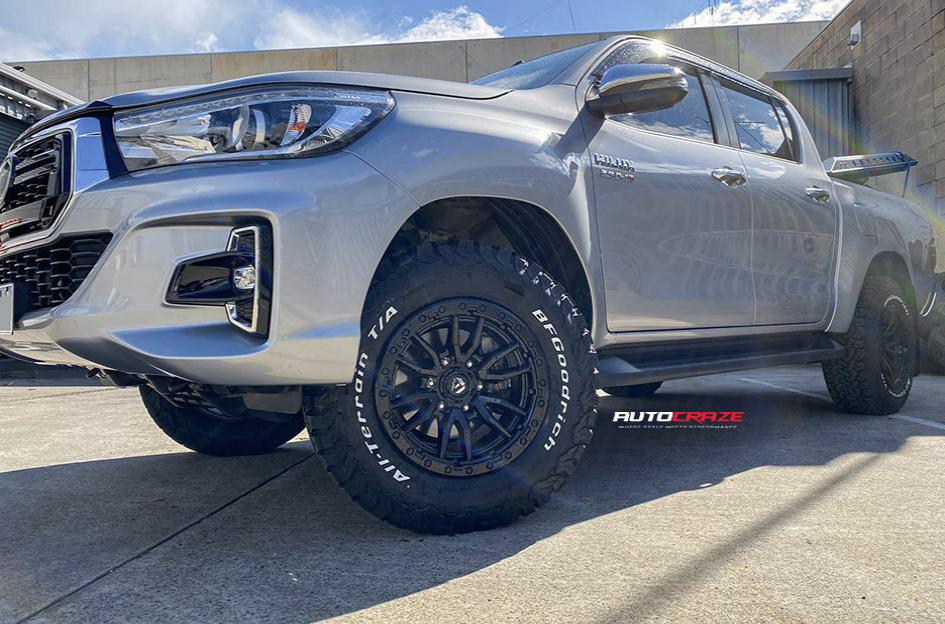 TOYOTA HILUX N80 4WD REBEL MATTE BLACK