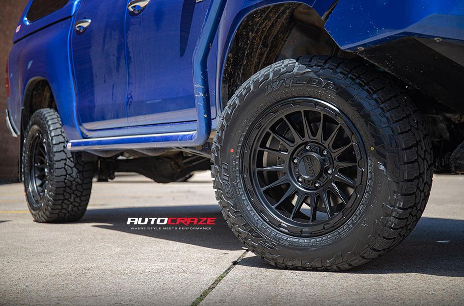 TOYOTA HILUX N80 4WD KM542 IMPACT SATIN BLACK