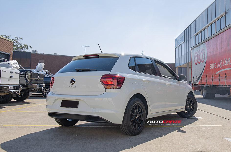 VOLKSWAGEN POLO CARBINE SATIN BLACK