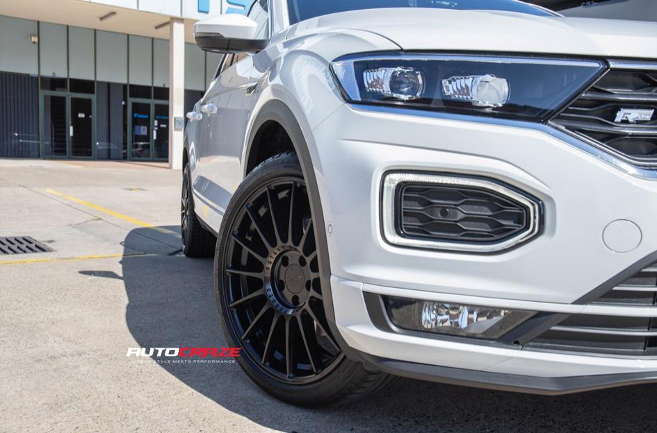 VOLKSWAGEN TIGUAN PADDOCK SEMI GLOSS BLACK MACHINE TINTED