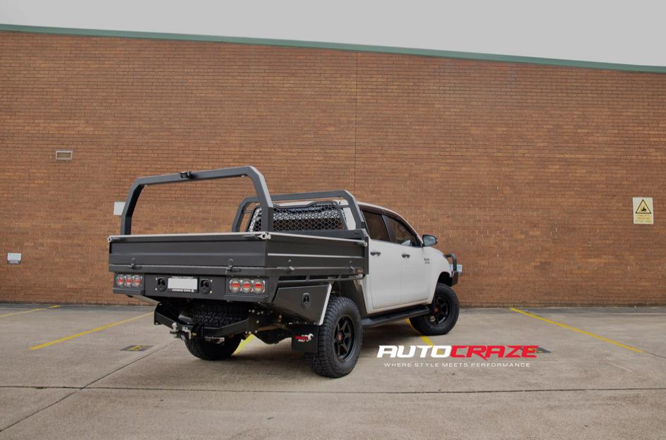 TOYOTA HILUX N80 4WD PROSECUTOR MATTE BLACK