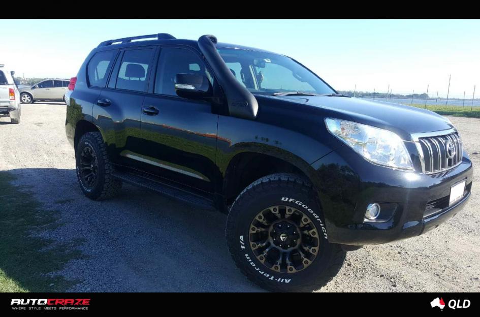 TOYOTA LANDCRUSIER VAPOR BLACK MACHINED WITH DARK TINT