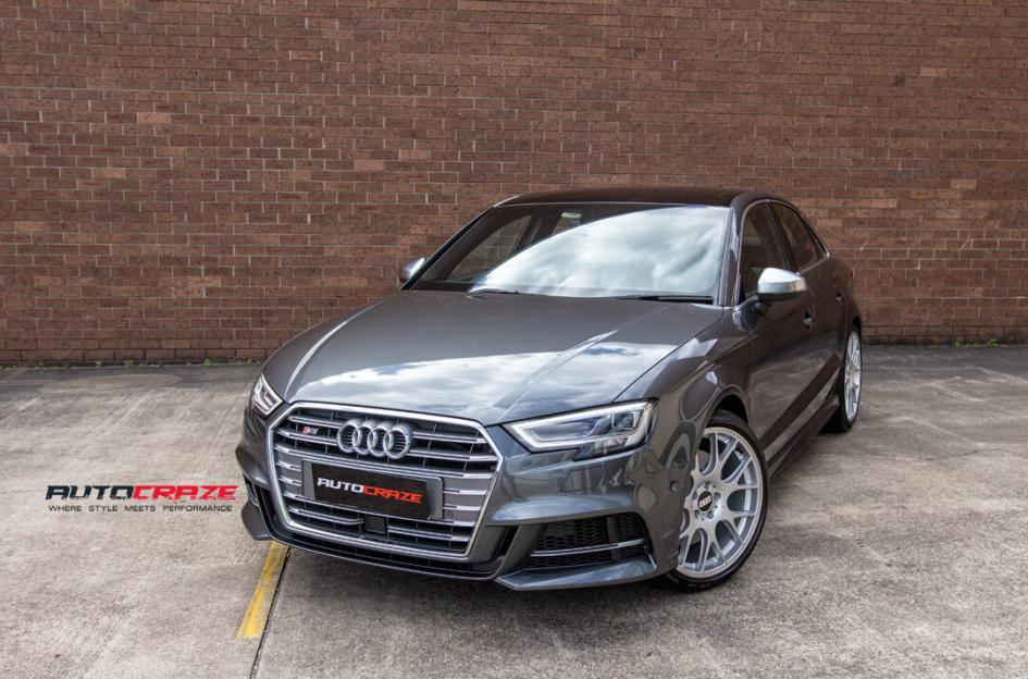 AUDI S3  2003 ONWARDS  CH R BRILLIANT SILVER WITH STAINLESS STEEL RIM PROTECTOR