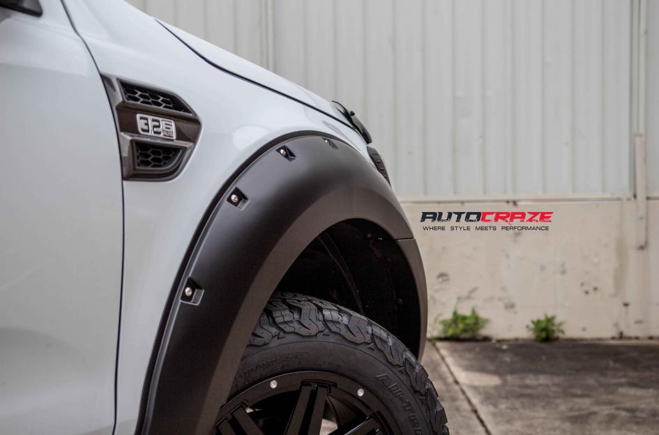 FORD RANGER RAMPAGE SATIN BLACK