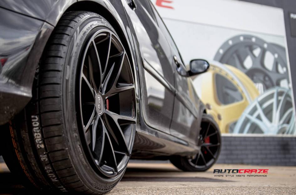 VOLKSWAGEN GOLF MISANO MATTE BLACK