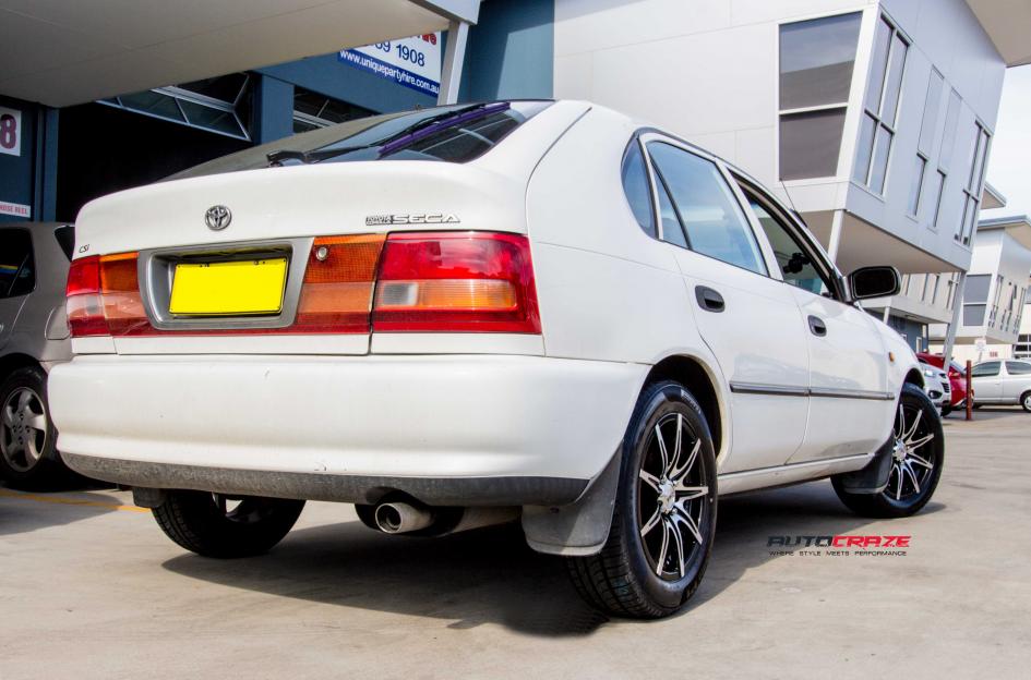TOYOTA COROLLA INSTINCT BLACK MACHINED FACE