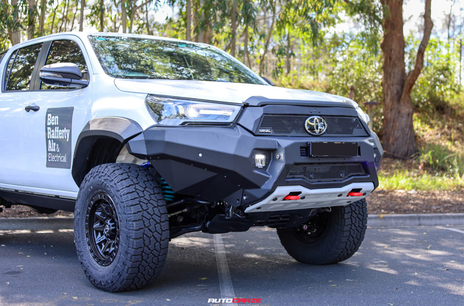 TOYOTA HILUX FUEL COVERT MATTE BLACK