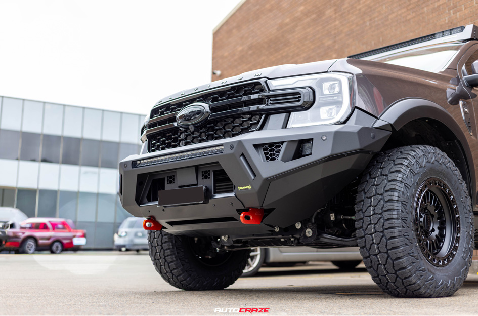 FORD EVEREST NEXT GEN KMC AZTEC MATTE BLACK W/ GLOSS BLACK LIP