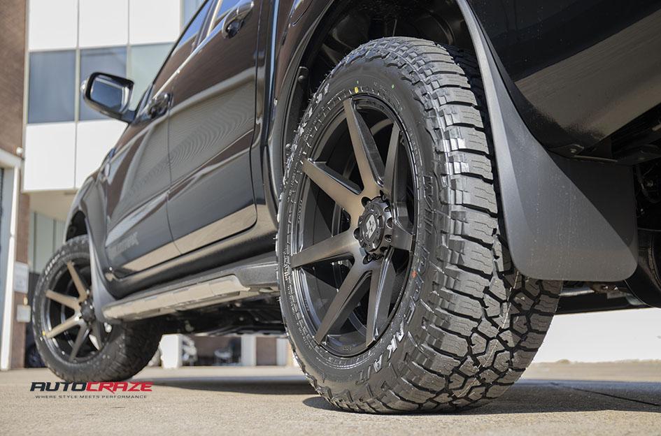FORD RANGER AVALANCHE MACHINED FACE MATTE BLACK DARK TINT