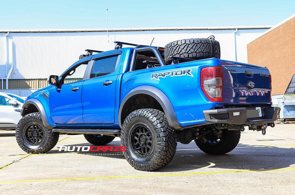 FORD RANGER RAPTOR KM544 MESA SATIN BLACK GLOSS BLACK LIP