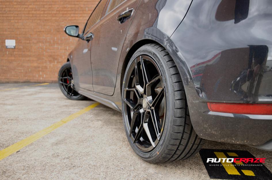 VOLKSWAGEN GOLF LEMANS GLOSS BLACK
