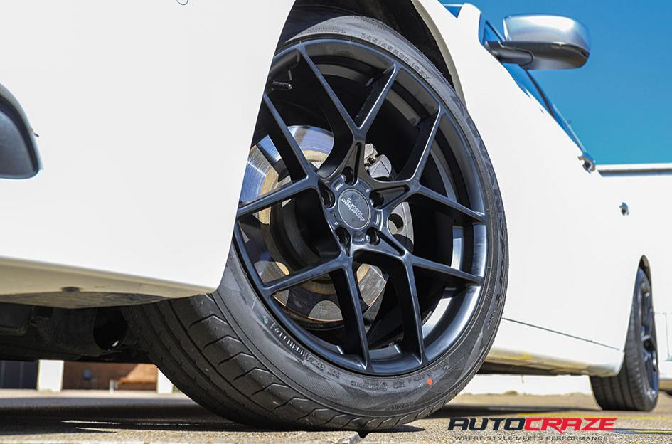 CHRYSLER 300C AR924 CROSSFIRE SATIN BLACK