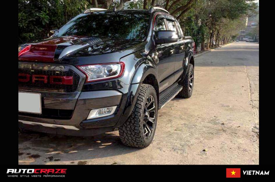 FORD RANGER ASSAULT GLOSS BLACK MILLED ACCENTS