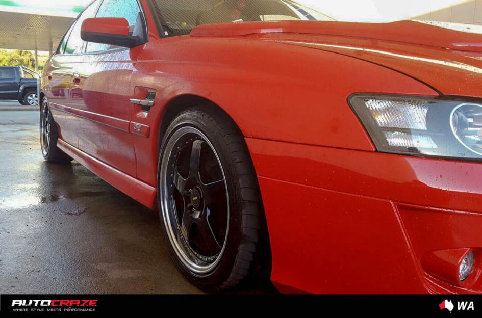 HOLDEN-COMMODORE-FR-BLACK-MACHINED-LIP