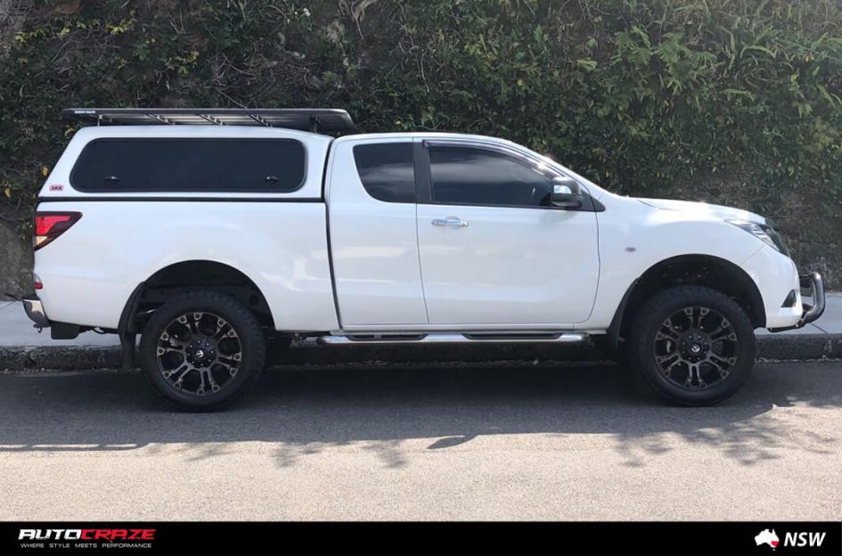 MAZDA BT 50 VAPOR BLACK MACHINED WITH DARK TINT