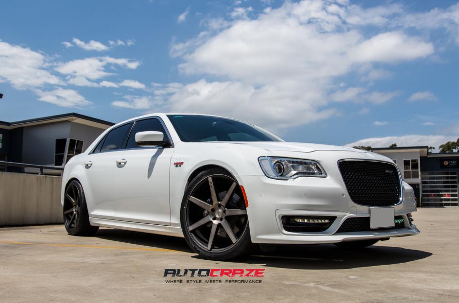 CHRYSLER 300C VERONA MATTE GUN METAL
