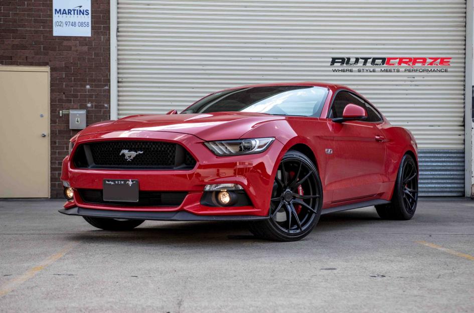 FORD MUSTANG SF06 SATIN BLACK
