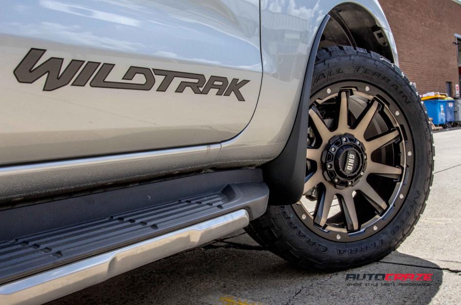 FORD RANGER GD05 BRONZE DARK TINT WITH MATTE BLACK