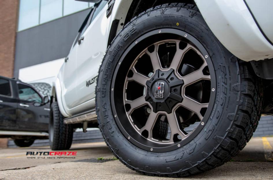 FORD RANGER BUCK 25 XD MATTE BLACK MACHINED FACE