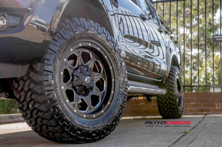 FORD RANGER BOOST GLOSS BLACK MILLED ACCENTS 3