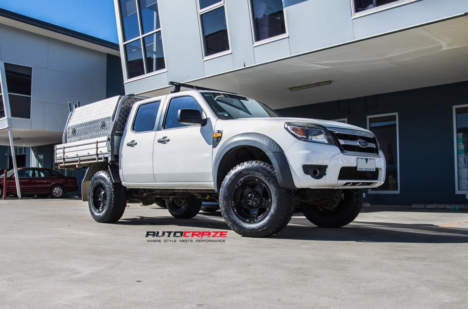 FORD-RANGER-T10-GLOSS-BLACK-MILLED-SPOKE-EDGE