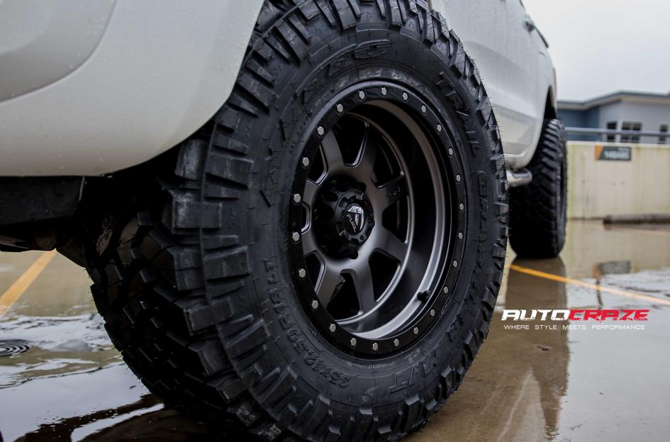 FORD-RANGER-TROPHY-MATTE-ANTHRACITE-WITH-BLACK-RING-4