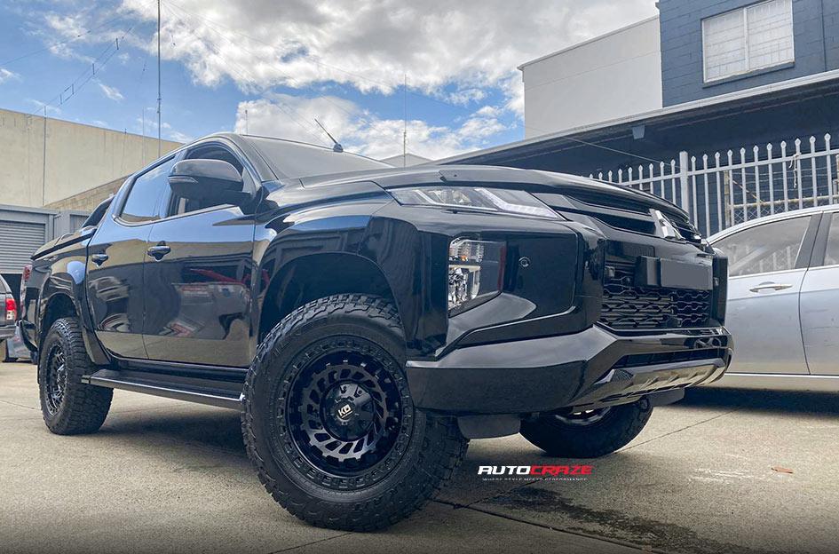 MITSUBISHI TRITON ZOMBIE SATIN BLACK