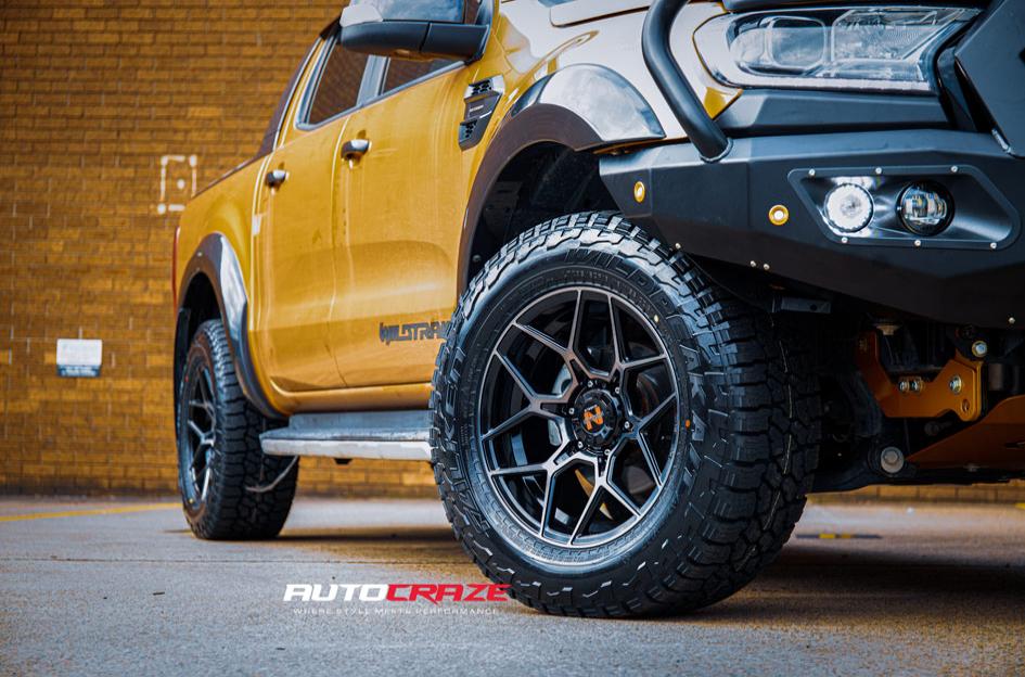 FORD RANGER SABBATH GLOSS BLACK TINTED FACE