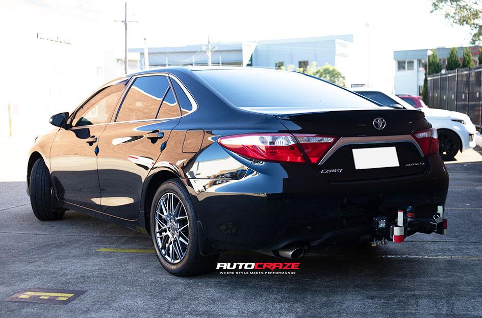 TOYOTA-CAMRY-HOCKENHEIM-HYPER-BLACK