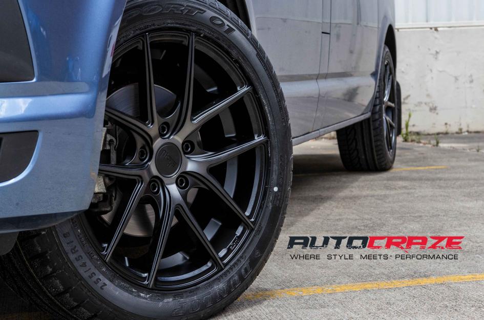 VOLKSWAGEN MULTIVAN TARGA BLACK   MACHINED WITH DOUBLE DARK TINT