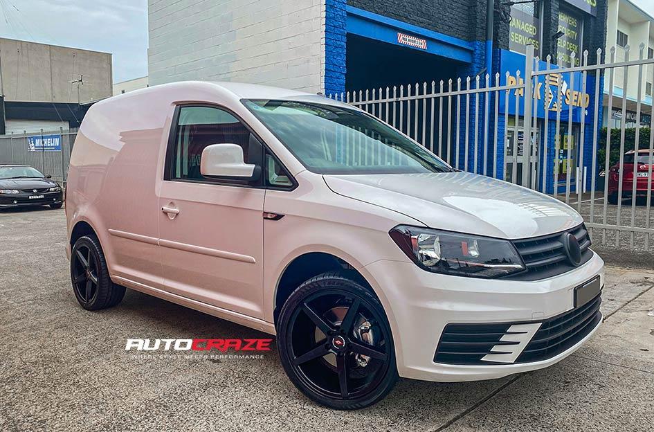 VOLKSWAGEN CADDY IFG7 FLAT BLACK WHEEL