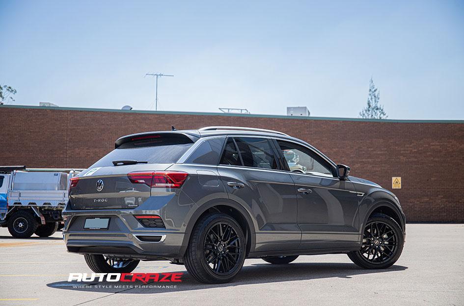 VOLKSWAGEN T ROC HOCKENHEIM GLOSS BLACK