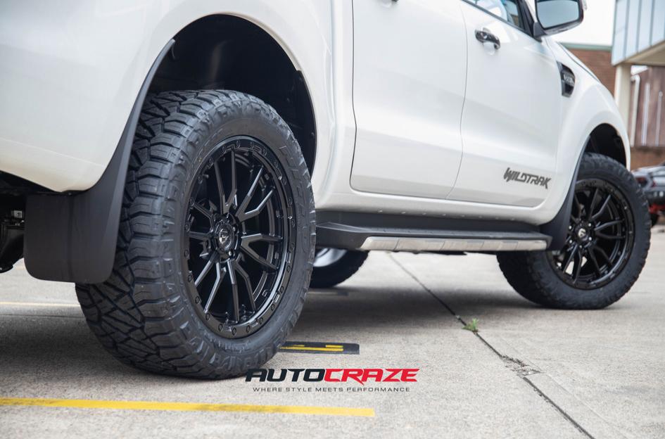 FORD RANGER REBEL MATTE BLACK