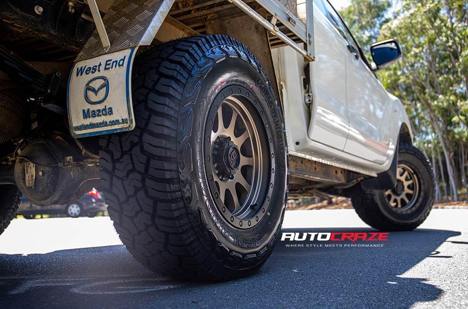 MAZDA BT 50 HURRICANE SATIN BRONZE BLACK LIP