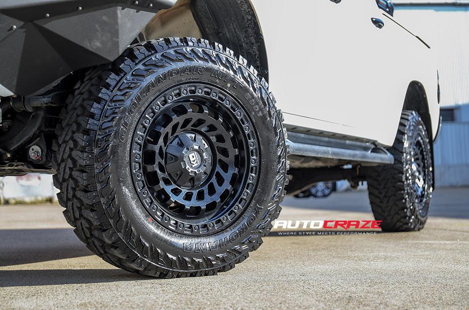 TOYOTA HILUX N80 4WD ZOMBIE SATIN BLACK
