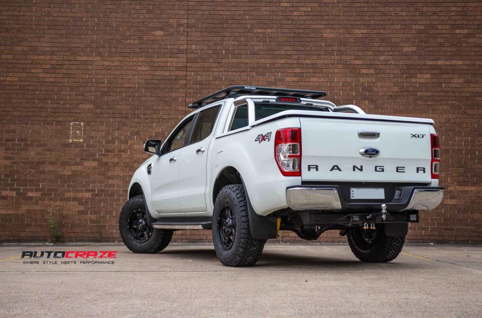 FORD-RANGER-T10-GLOSS-BLACK-MILLED-SPOKE-EDGE-2