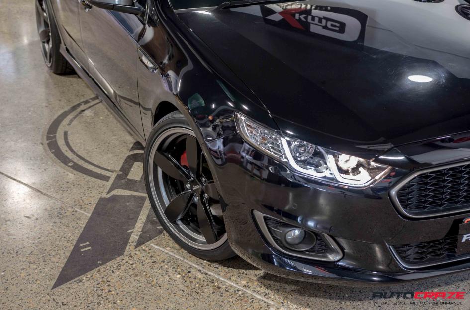 FORD-FALCON-VN900-MATTE-BLACK
