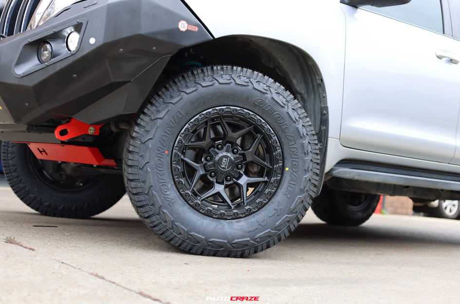 TOYOTA LAND CRUISER PRADO 150 KING GROWLER SATIN BLACK