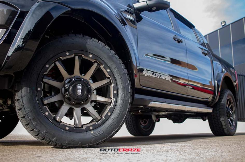 FORD RANGER GD05 BRONZE DARK TINT WITH MATTE BLACK