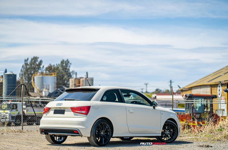 AUDI A1 HOCKENHEIM GLOSS BLACK