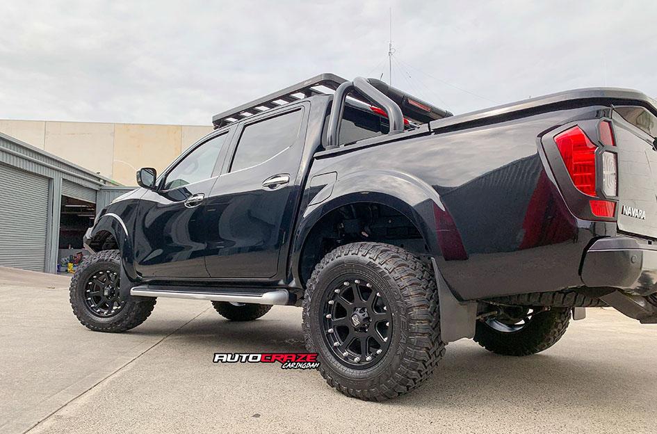 NISSAN NAVARA ADDICT MATTE BLACK