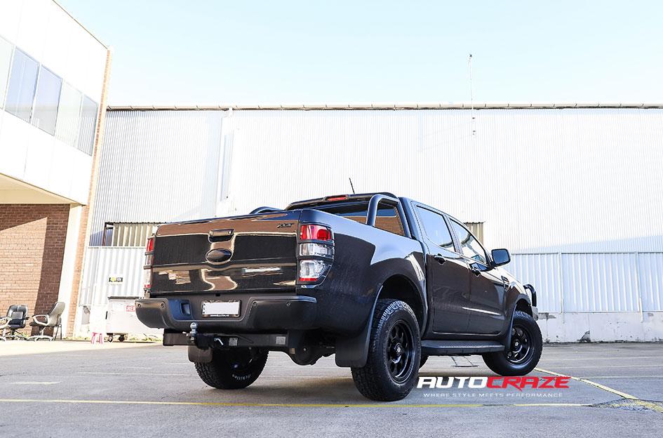 FORD RANGER DESERT MATTE BLACK