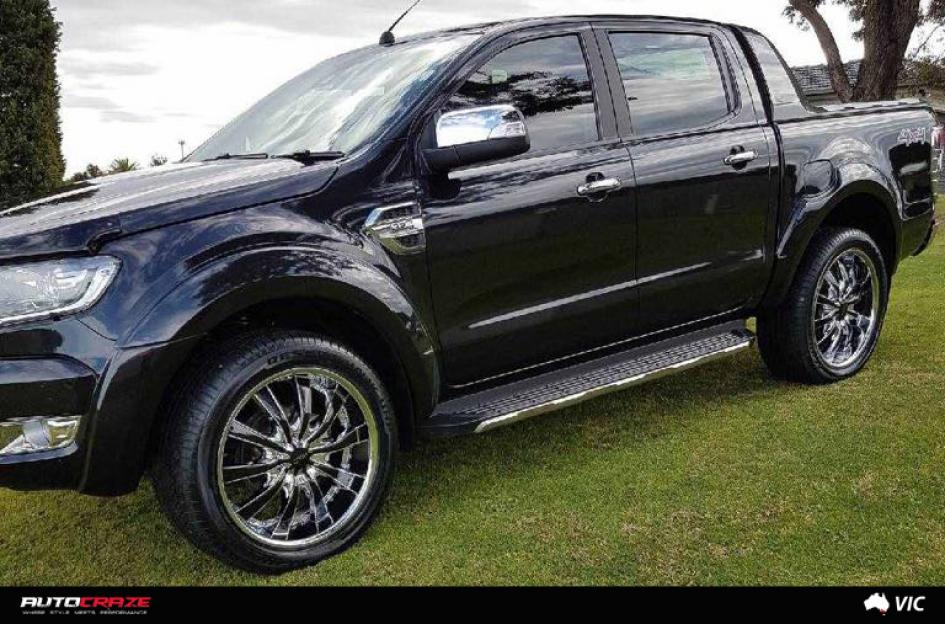 FORD RANGER HE875 CHROME WITH BLACK INSERTS