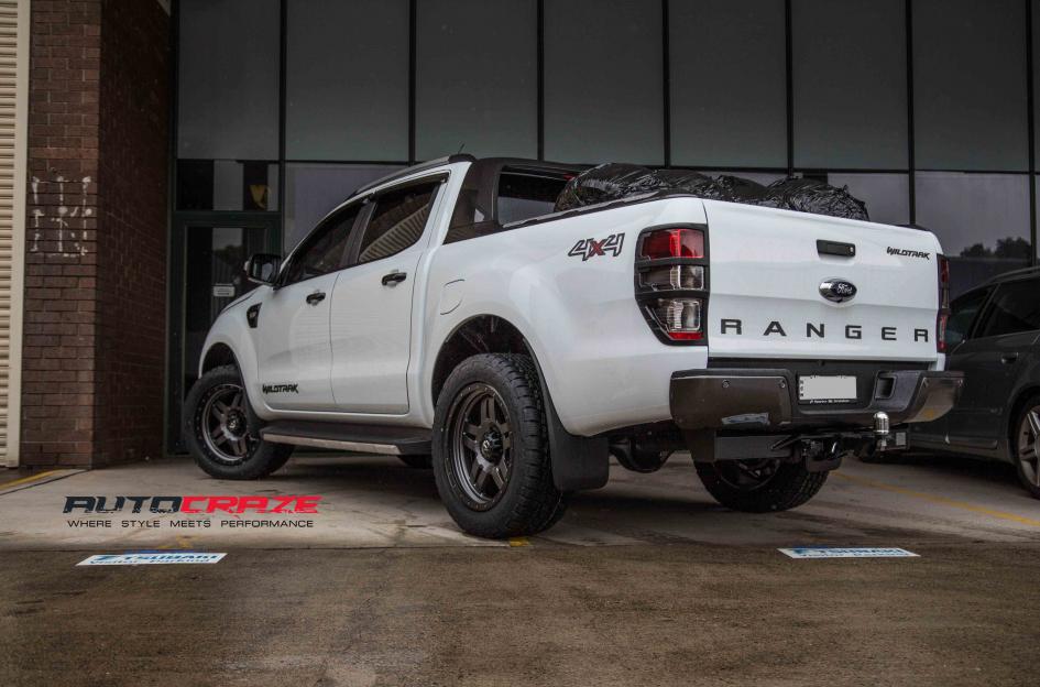 FORD RANGER ANZA MATTE ANTHRACITE WITH BLACK RING 3